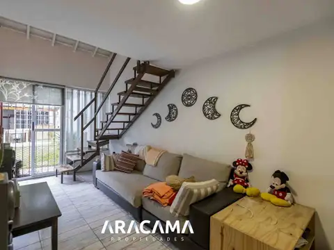 Casa 4 ambientes con 1 baño