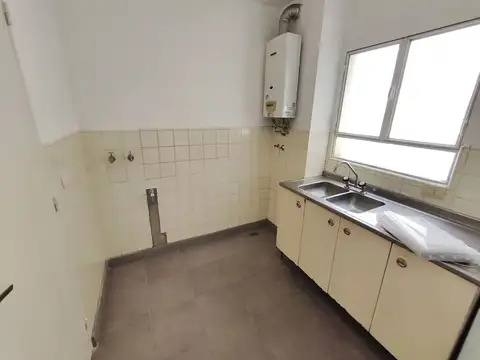 Departamento en Alquiler en Martin, $ 400.000