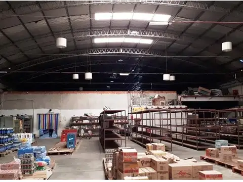 Galpon en Venta en San Andrés, USD 1.250.000