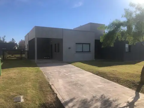 Casa en Venta en El Ensueño, USD 165.000
