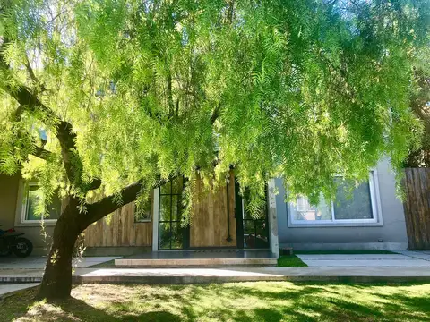 Casa en Alquiler de 3 dormitorios