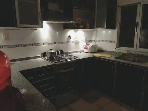 Departamento en Venta en Ezpeleta Este, USD 80.000