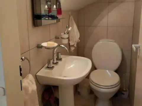 Departamento 4 ambientes con 2 baños