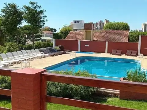 Hotel en Venta 35 años