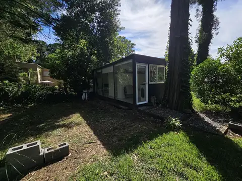 Casa sobre dos lotes en el Bosque Peralta Ramos