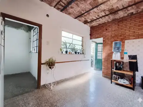 Maipú  al 2700