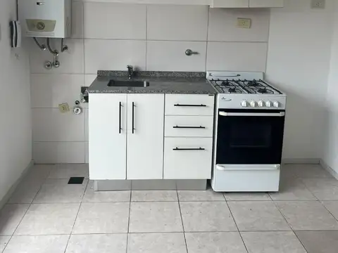 Suipacha 400, Piso 2°