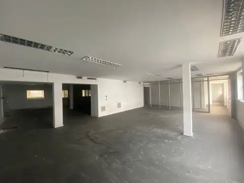 Galpon en Alquiler 60 años