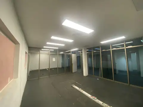 Galpon en Alquiler 58  mts Fondo