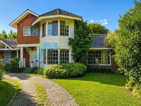 Casa con pileta - Mapuche Country Club