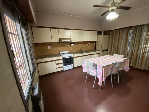 Casa en Venta en Jose Leon Suarez, USD 155.000