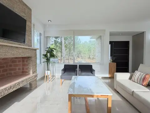 Casa en Venta en Pinamar, USD 425.000