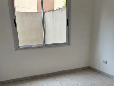 Departamento en Venta en Countries y Barrios Cerrados en Moreno, USD 55.000