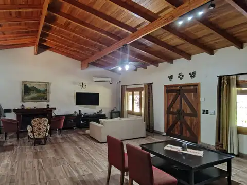 Casa quinta en rincon de encuentro
