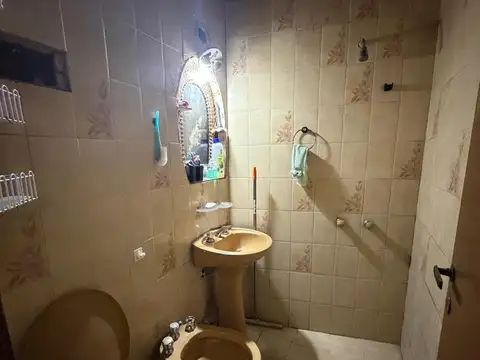 Casa en Venta en Villa del Parque, USD 159.900