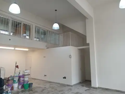 Local comercial de 260 m² en Merlo (Bs. As.) – Apto múltiples destinos