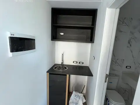 Oficina en Alquiler en Ituzaingó, $ 800.000
