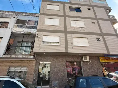 Departamento de 2 ambientes en Quilmes centro