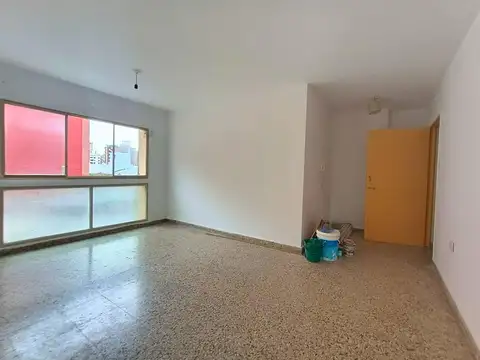 Departamento en Alquiler en Guemes, $ 780.000