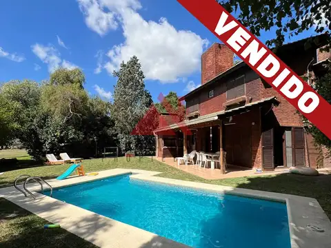 Casa Chalet  en Venta en Larena Country Club, Pilar, G.B.A. Zona Norte