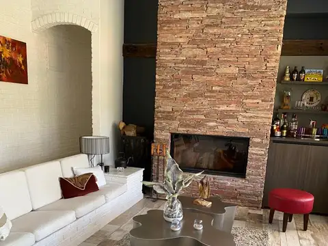 Casa - Venta - Uruguay, PLAYA BRAVA PUNTA DEL ESTE