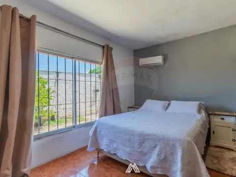 VENTA CASA COLON MÁS NEGOCIO ALQUILER DE COCHERAS