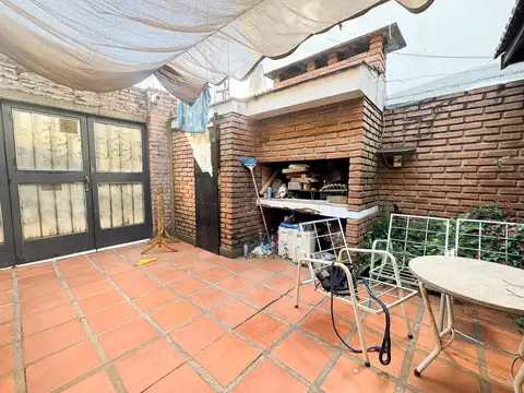 Casa 6 ambientes con 3 baños