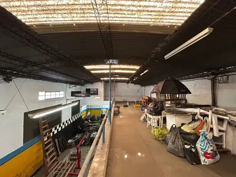 Galpon en Venta en Morón, USD 160.000