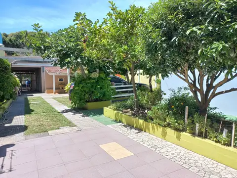 Depto Tipo Casa en Venta de 12 ambientes