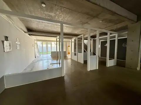Local en Alquiler en Florencio Varela, $ 7.200.000