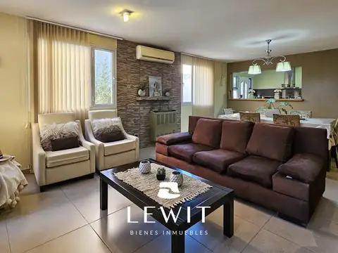 Casa en Venta en Neuquen, USD 400.000