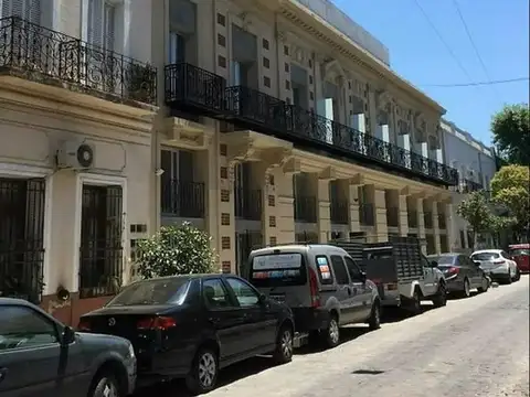 Uspallata 700, Piso 1