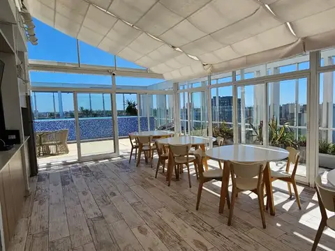 VENTA DEPARTAMENTO DE 2 AMBIENTES CON COCHERA EN CASEROS