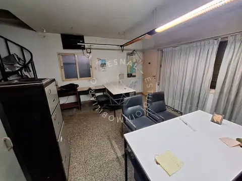 Galpon en Venta 41  mts Fondo