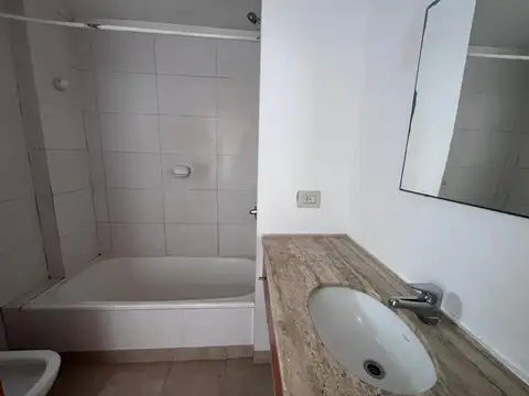 Departamento de 1 dormitorio en alquiler. La Plata