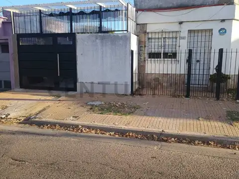 12 bis esquina 77 2200