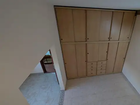 Alquiler Departamento 2 AMb Av H. Yrigoyen 5100 Lanus Oeste