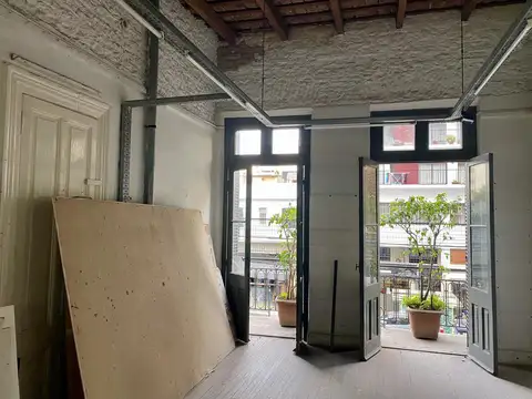 Depto Tipo Casa en Venta de 4 dormitorios
