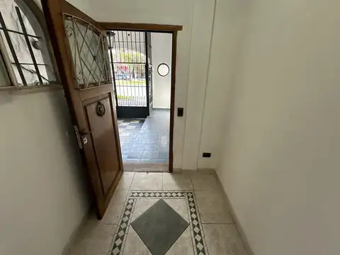 Depto Tipo Casa en Alquiler de 2 dormitorios