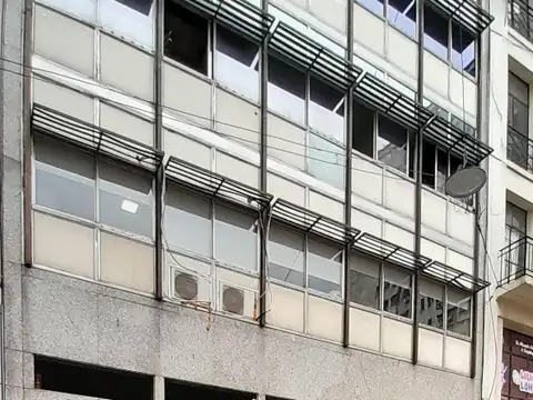 Teniente General Juan Domingo Perón 1600, Piso 9