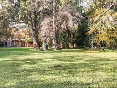 Casa en venta sobre terreno de 5380m² en Highland Park