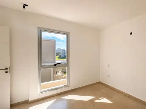 VENTA - DUPLEX 2 DORM EN COMPLEJO CERRADO A ESTRENAR- CALLE 139 y 505 -  DON CARLOS - LA PLATA