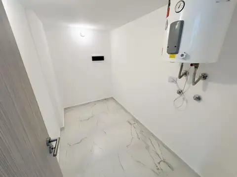 Local en Alquiler en Barrio Parque San Martín, $ 1.800.000