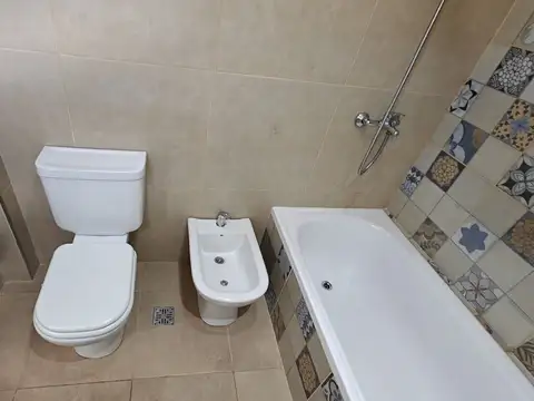 ALQUILER 3 AMB FLORESTA C/ BALCÓN SIN EXPENSAS