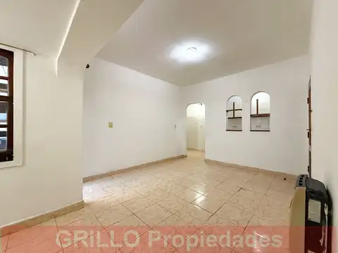 Almirante Brown 3800, Piso ph