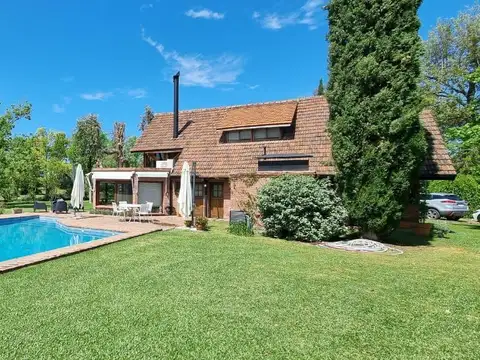Casa en Venta en Las Praderas De Lujan, USD 320.000