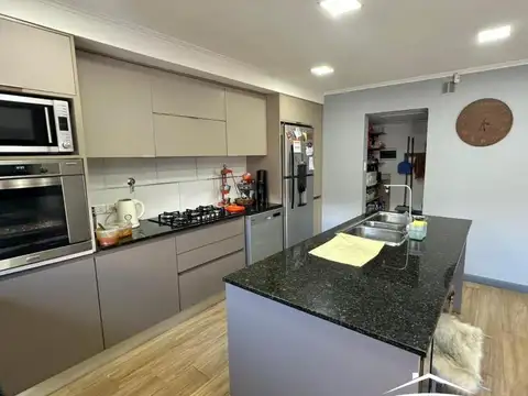 Casa en Bernardino Rivadavia