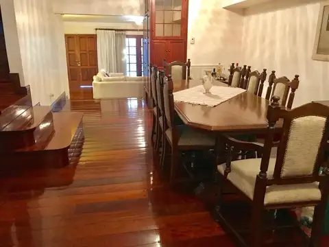 Casa en Venta en Castelar Norte, USD 470.000