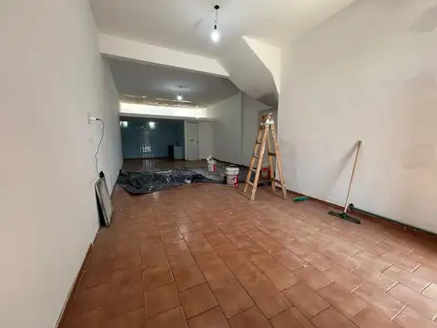 Local en Alquiler 50 años