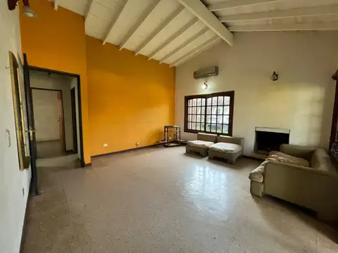 Casa en Alquiler al Sur